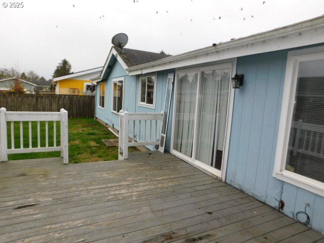 1100 Nw Warrenton Dr 359, Warrenton, OR 97146