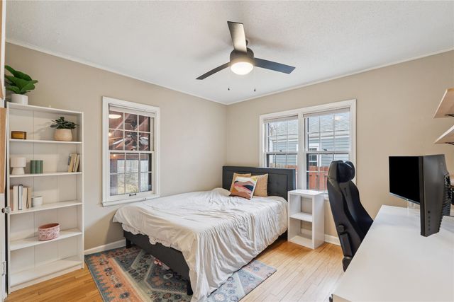 2207 39th Street, Des Moines, IA 50310