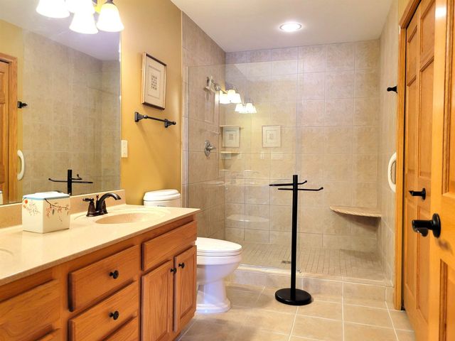 5974 Lexie Lane, Bay City, MI 48706