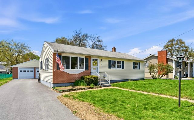 41 Woodgate Court, Manchester, NH 03103