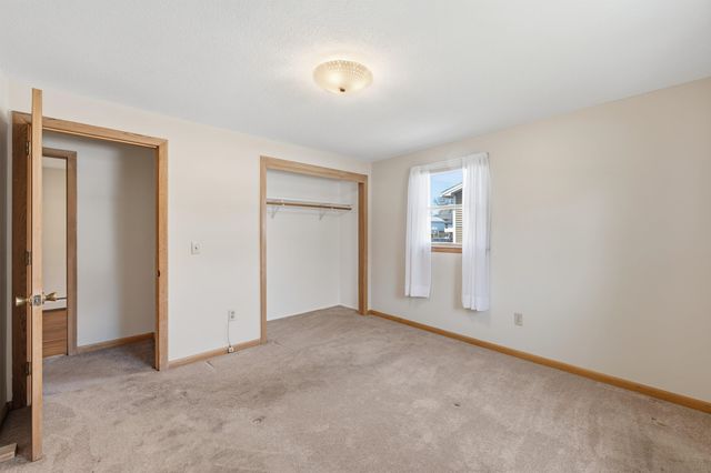 41 Woodgate Court, Manchester, NH 03103