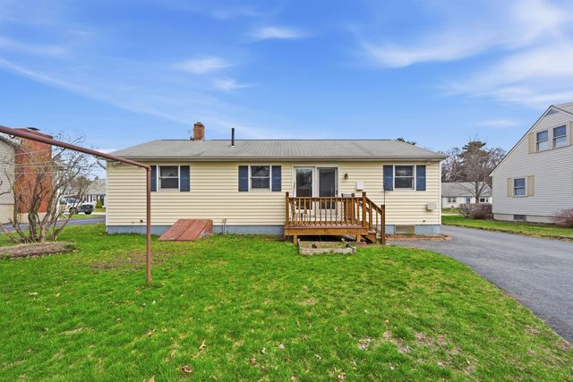 41 Woodgate Court, Manchester, NH 03103
