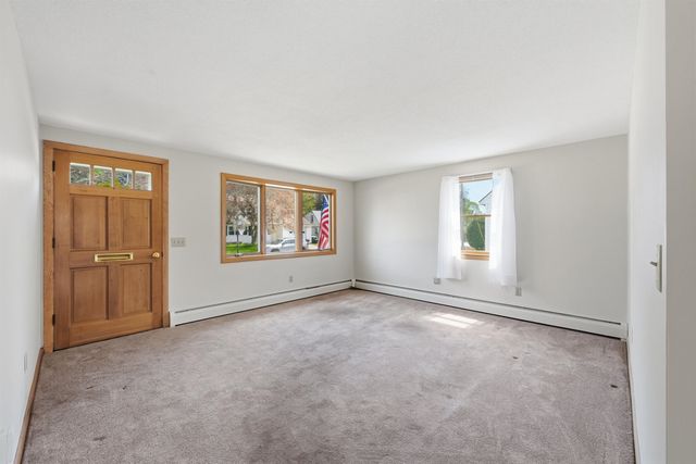 41 Woodgate Court, Manchester, NH 03103