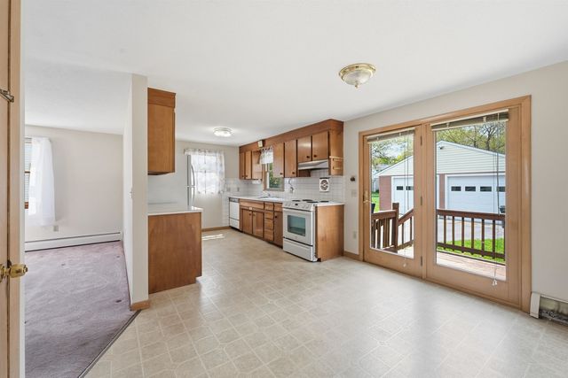 41 Woodgate Court, Manchester, NH 03103