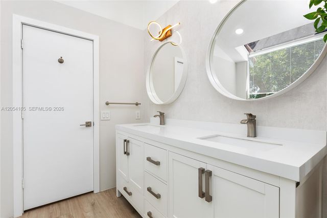 524 Water Point, Weston, FL 33326