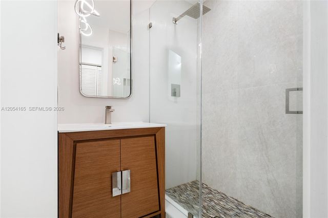 524 Water Point, Weston, FL 33326