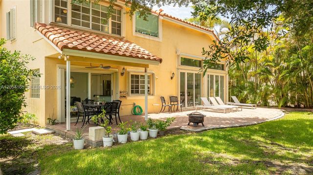 524 Water Point, Weston, FL 33326