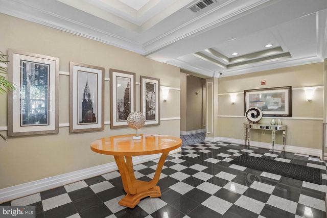 4950 BRENMAN PARK DR #311, Alexandria, VA 22304