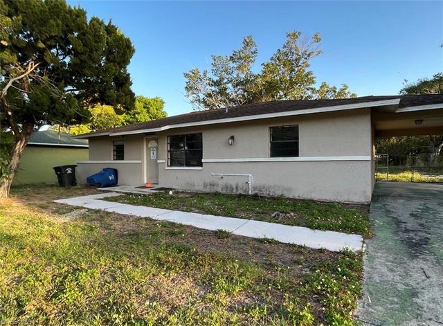 2656 Dr Ella Piper WAY, Fort Myers, FL 33916