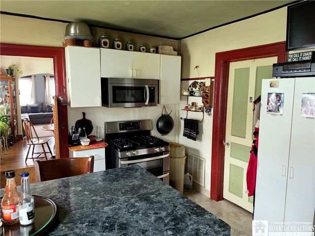 16 Sidway Street, Buffalo, NY 14210