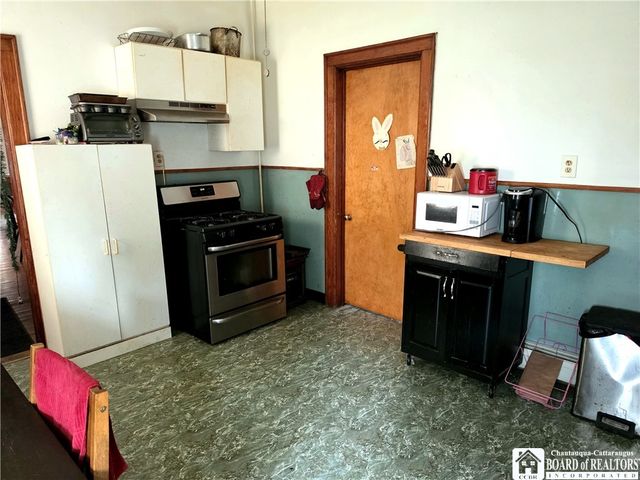 16 Sidway Street, Buffalo, NY 14210