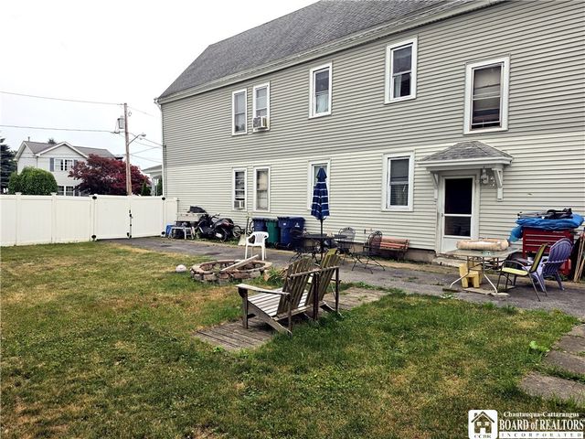 16 Sidway Street, Buffalo, NY 14210