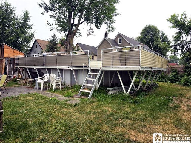 16 Sidway Street, Buffalo, NY 14210