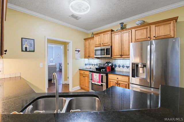 90 ANNA GRACE Lane, Wetumpka, AL 36092
