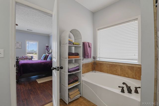 90 ANNA GRACE Lane, Wetumpka, AL 36092