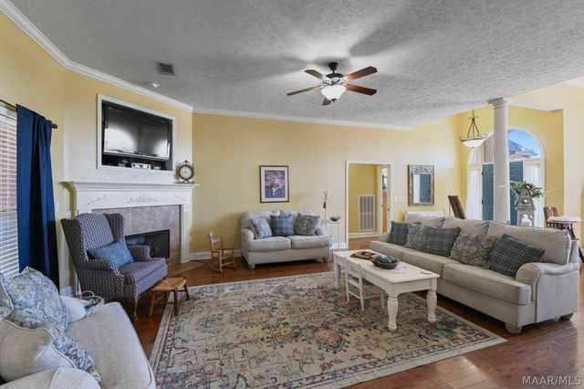 90 ANNA GRACE Lane, Wetumpka, AL 36092