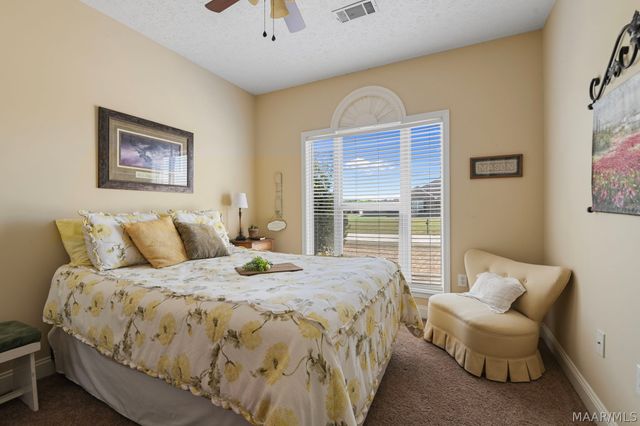 90 ANNA GRACE Lane, Wetumpka, AL 36092