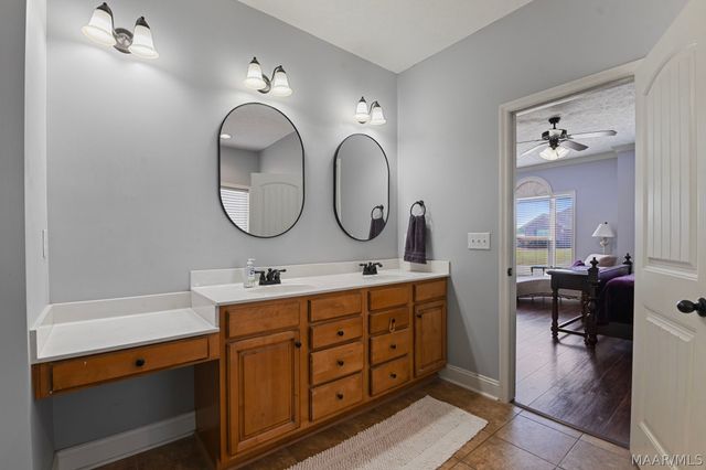 90 ANNA GRACE Lane, Wetumpka, AL 36092