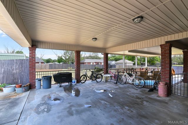 90 ANNA GRACE Lane, Wetumpka, AL 36092