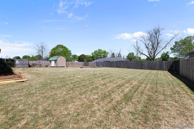 90 ANNA GRACE Lane, Wetumpka, AL 36092