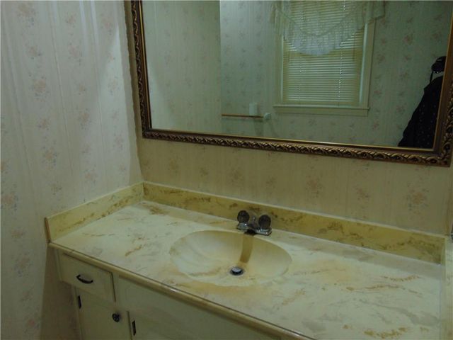 201 Johnston Drive, Raymore, MO 64083