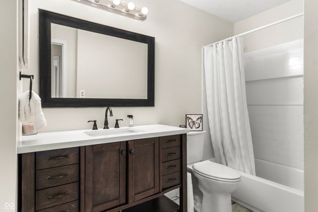 18676 Northridge Drive, Noblesville, IN 46060