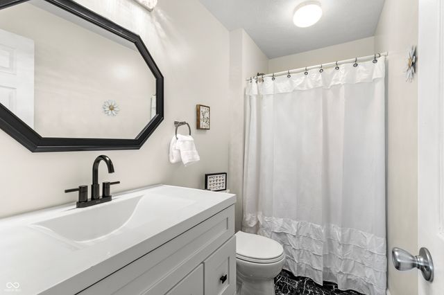 18676 Northridge Drive, Noblesville, IN 46060