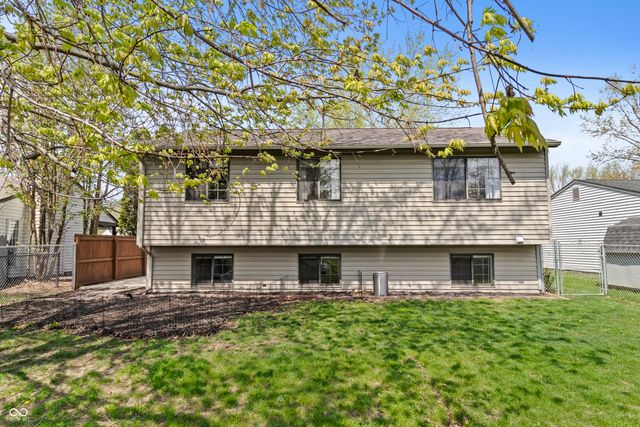 18676 Northridge Drive, Noblesville, IN 46060