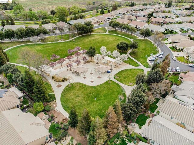 368 St Claire Ter, Brentwood, CA 94513