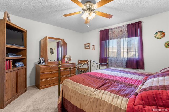 1100 N Taft Ave 27, Loveland, CO 80537