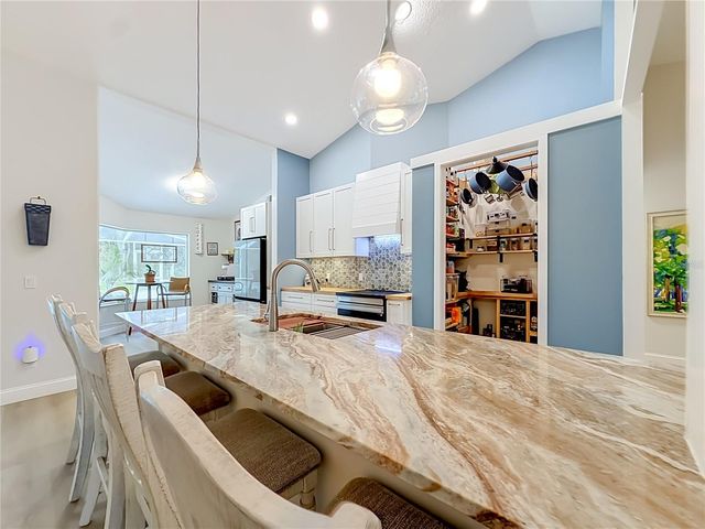 1821 W BEGONIA DRIVE, Beverly Hills, FL 34465
