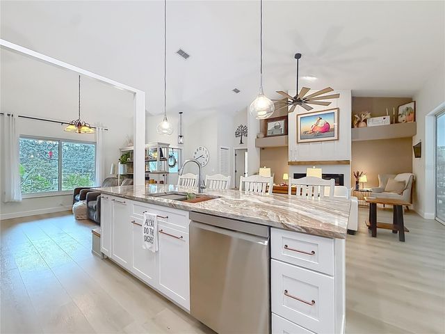 1821 W BEGONIA DRIVE, Beverly Hills, FL 34465