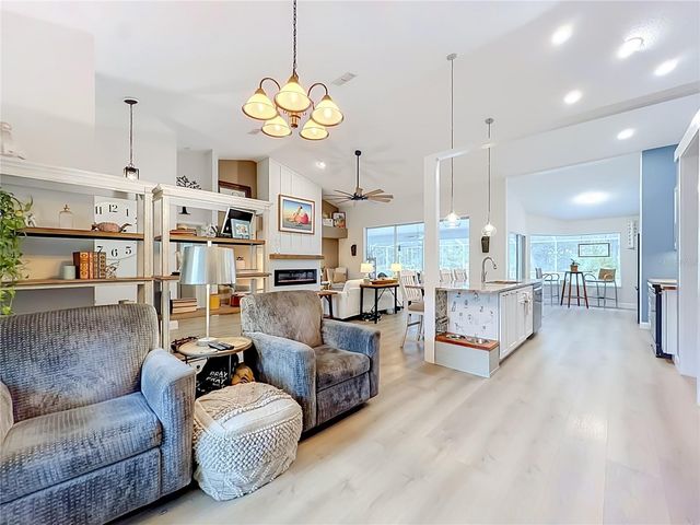 1821 W BEGONIA DRIVE, Beverly Hills, FL 34465