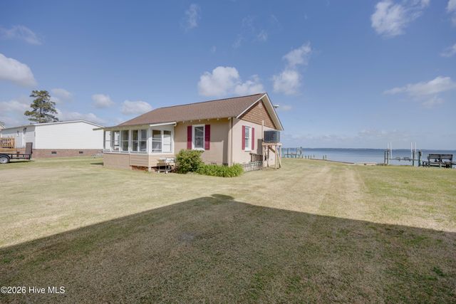 71 Service Street, Aurora, NC 27806