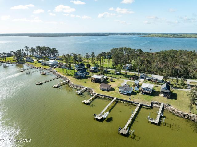 71 Service Street, Aurora, NC 27806