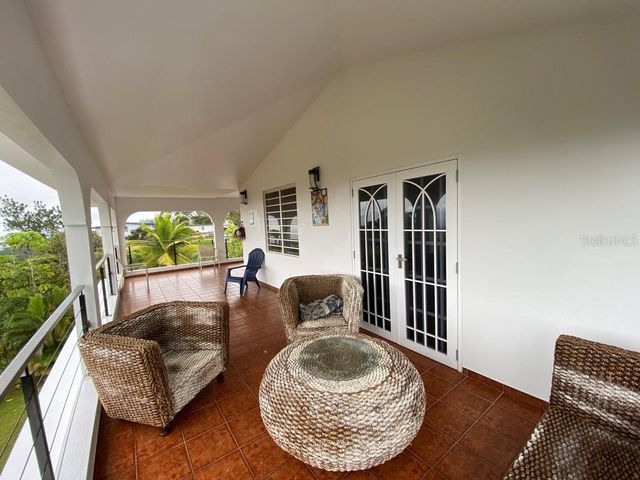 CARR 1 K48 H1 INT BO BEATRIZ LAS PIÑAS, Caguas, PR 00725