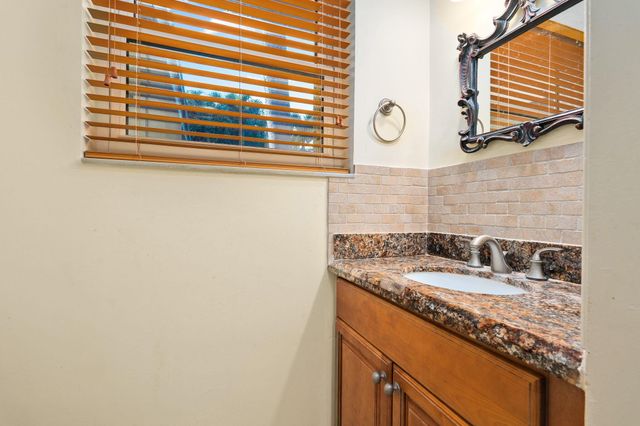 8 Bell Lane, Palm Springs, FL 33406