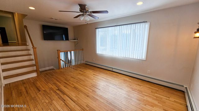 213 8th Street, Barnegat, NJ 08005