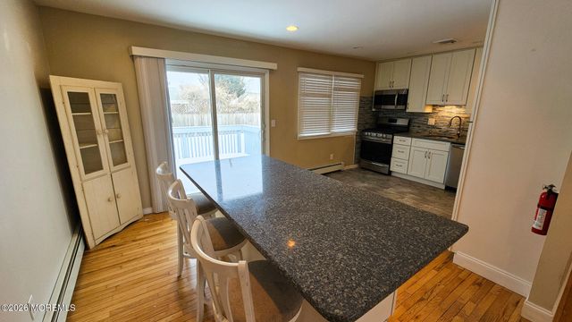 213 8th Street, Barnegat, NJ 08005