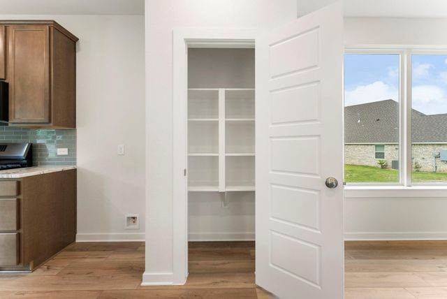 3709 Violet Lane, Huntsville, TX 77340