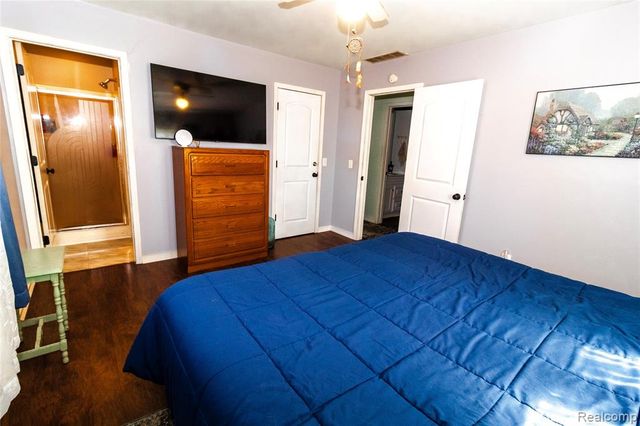 230 E Oregon Street, Lapeer, MI 48446