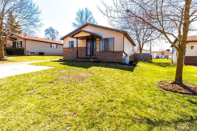 230 E Oregon Street, Lapeer, MI 48446