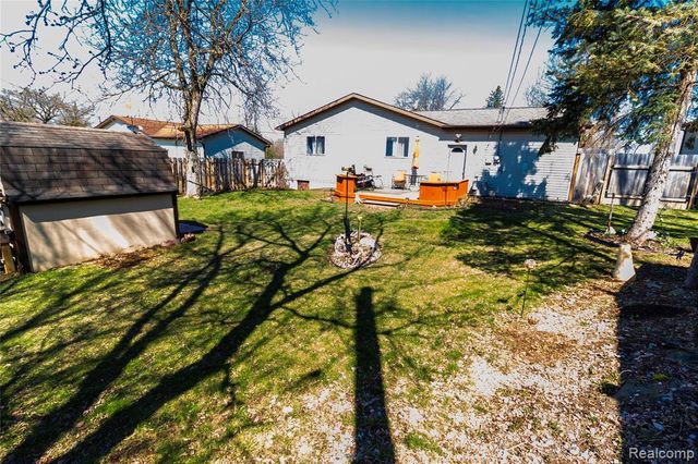 230 E Oregon Street, Lapeer, MI 48446