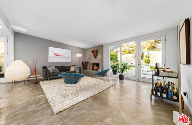 18105 Sandy Cape Drive, Malibu, CA 90265