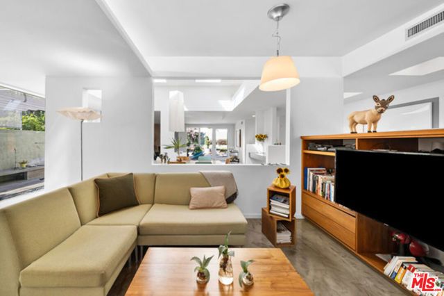 18105 Sandy Cape Drive, Malibu, CA 90265