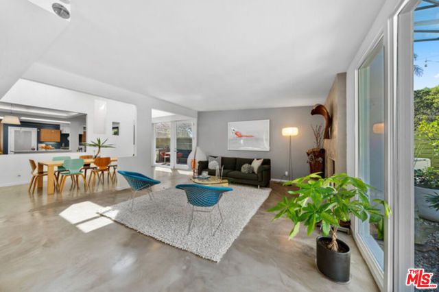 18105 Sandy Cape Drive, Malibu, CA 90265