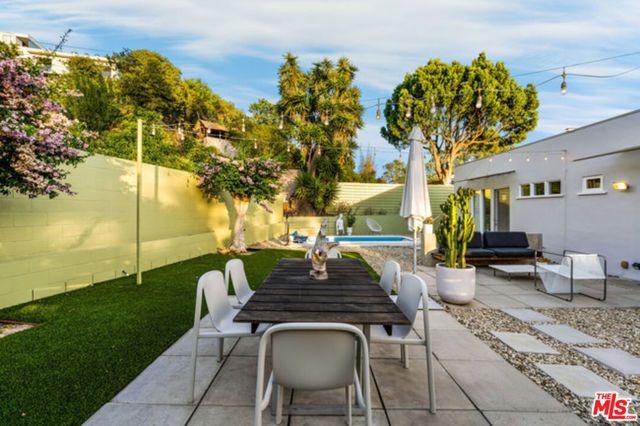 18105 Sandy Cape Drive, Malibu, CA 90265