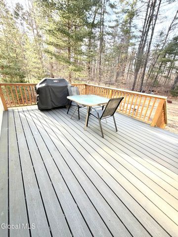 8 Stafford Way, Northumberland, NY 12831