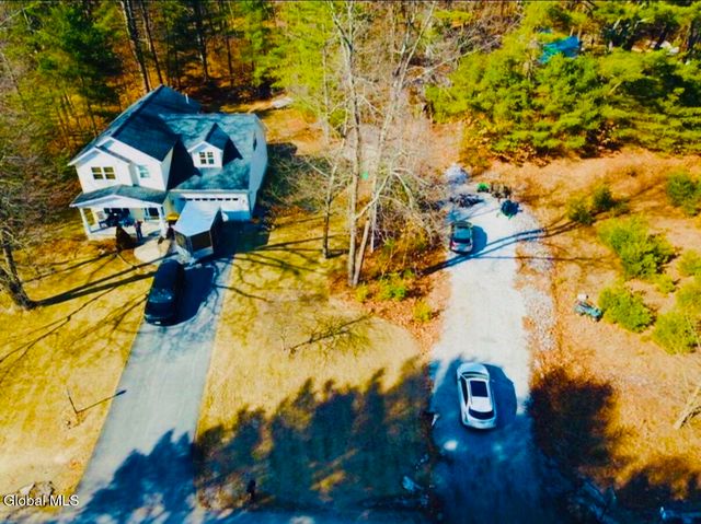 8 Stafford Way, Northumberland, NY 12831