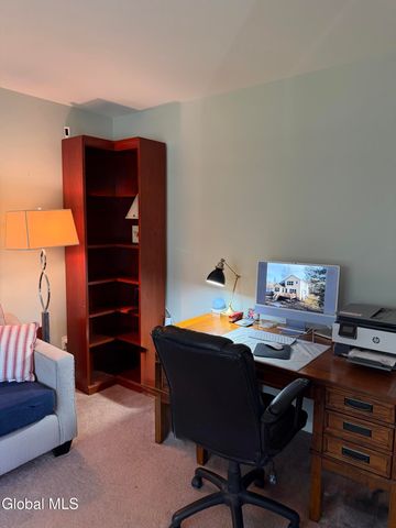 8 Stafford Way, Northumberland, NY 12831